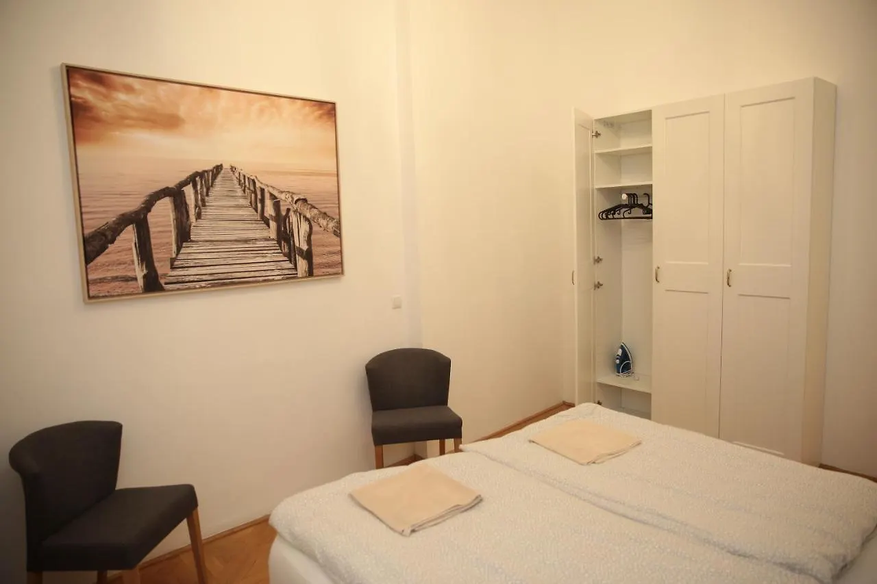 Apartment Heart Of Vienna- Next To Albertina Austria